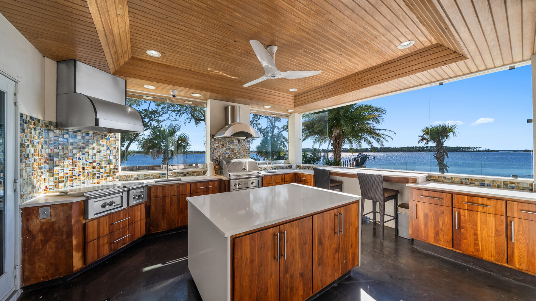 4200 Northshore Islands Road