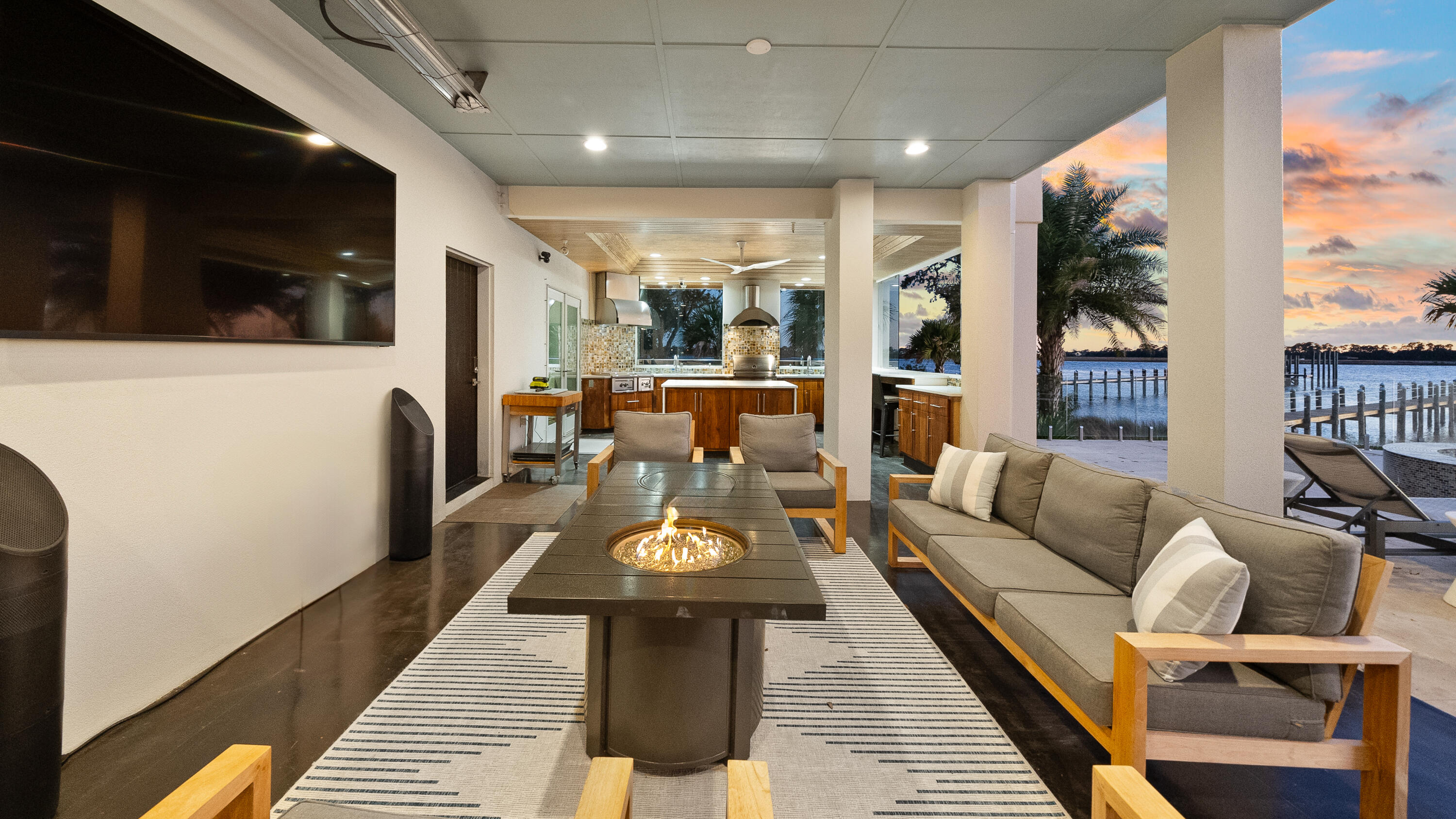 4200 Northshore Islands Road
