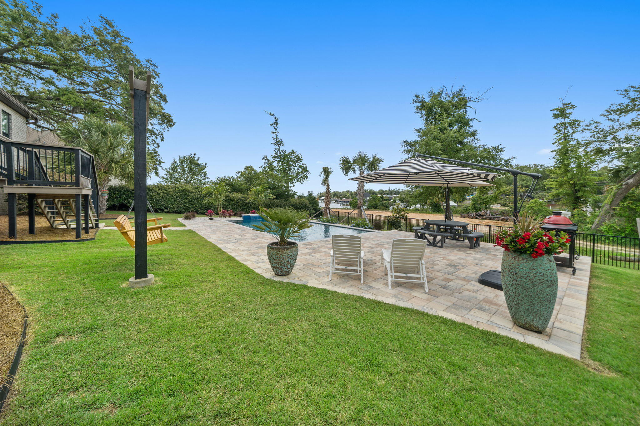 1158 Cove Pointe Drive