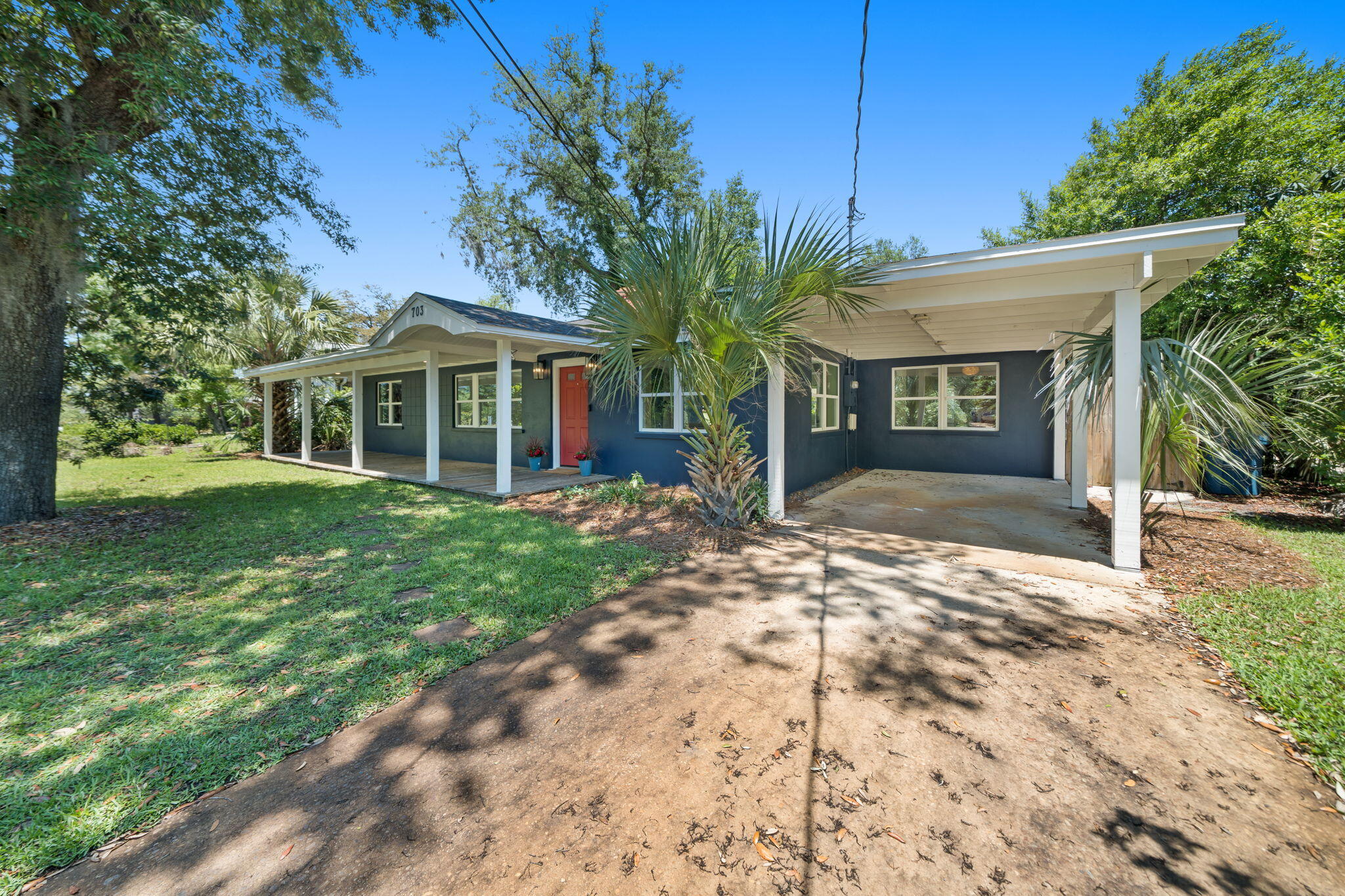 703 Bunkers Cove Road