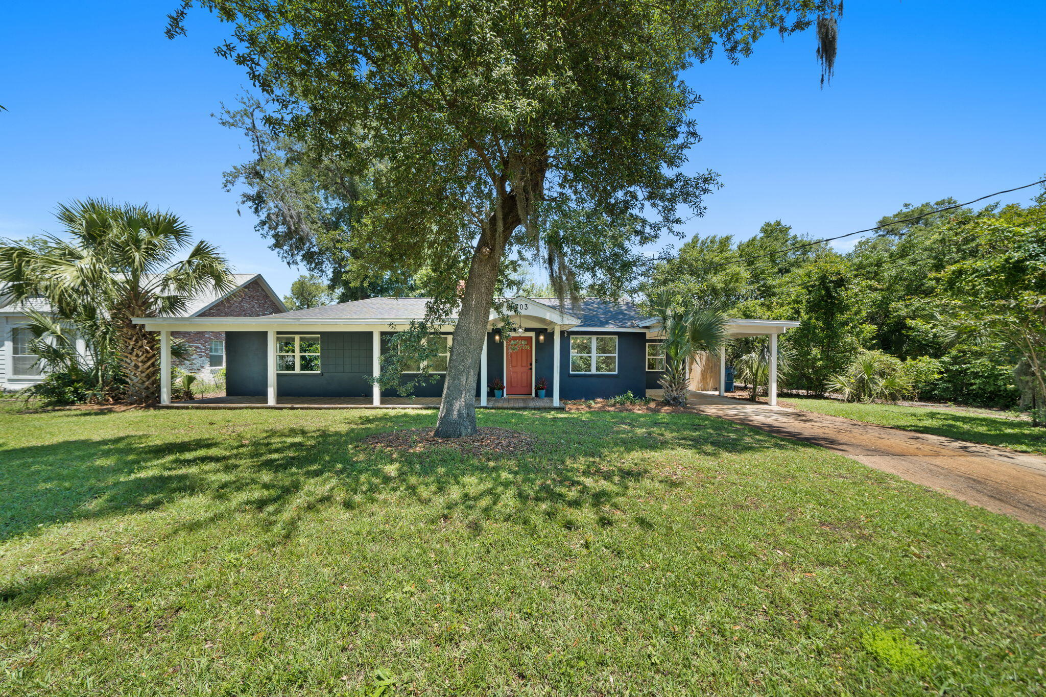 703 Bunkers Cove Road