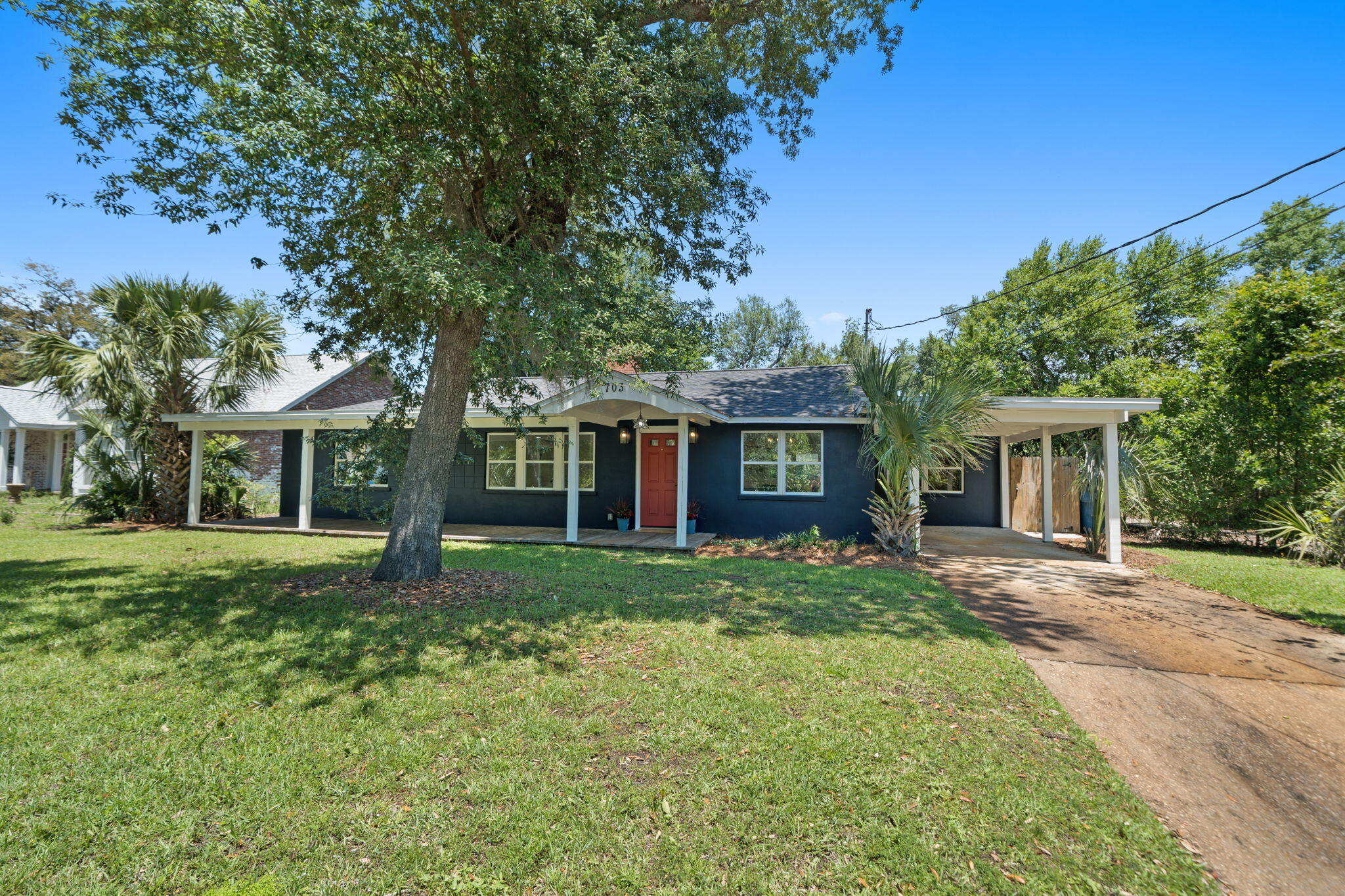 703 Bunkers Cove Road