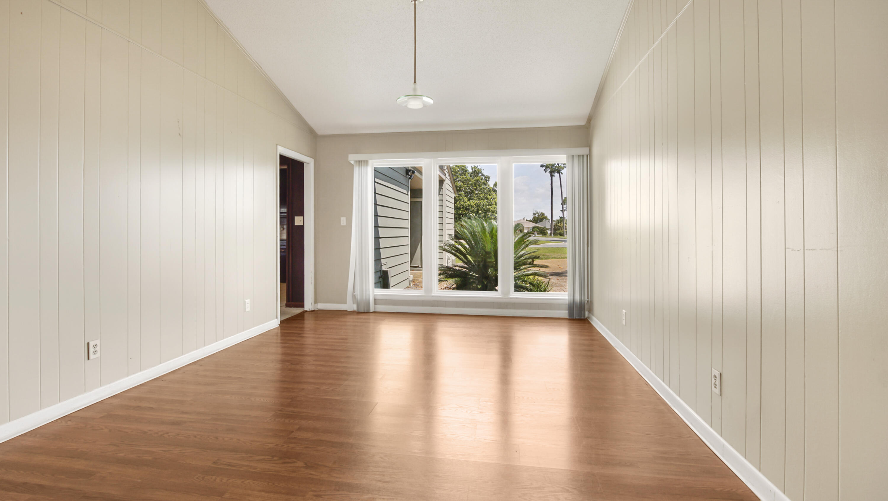 206 Marlin Circle