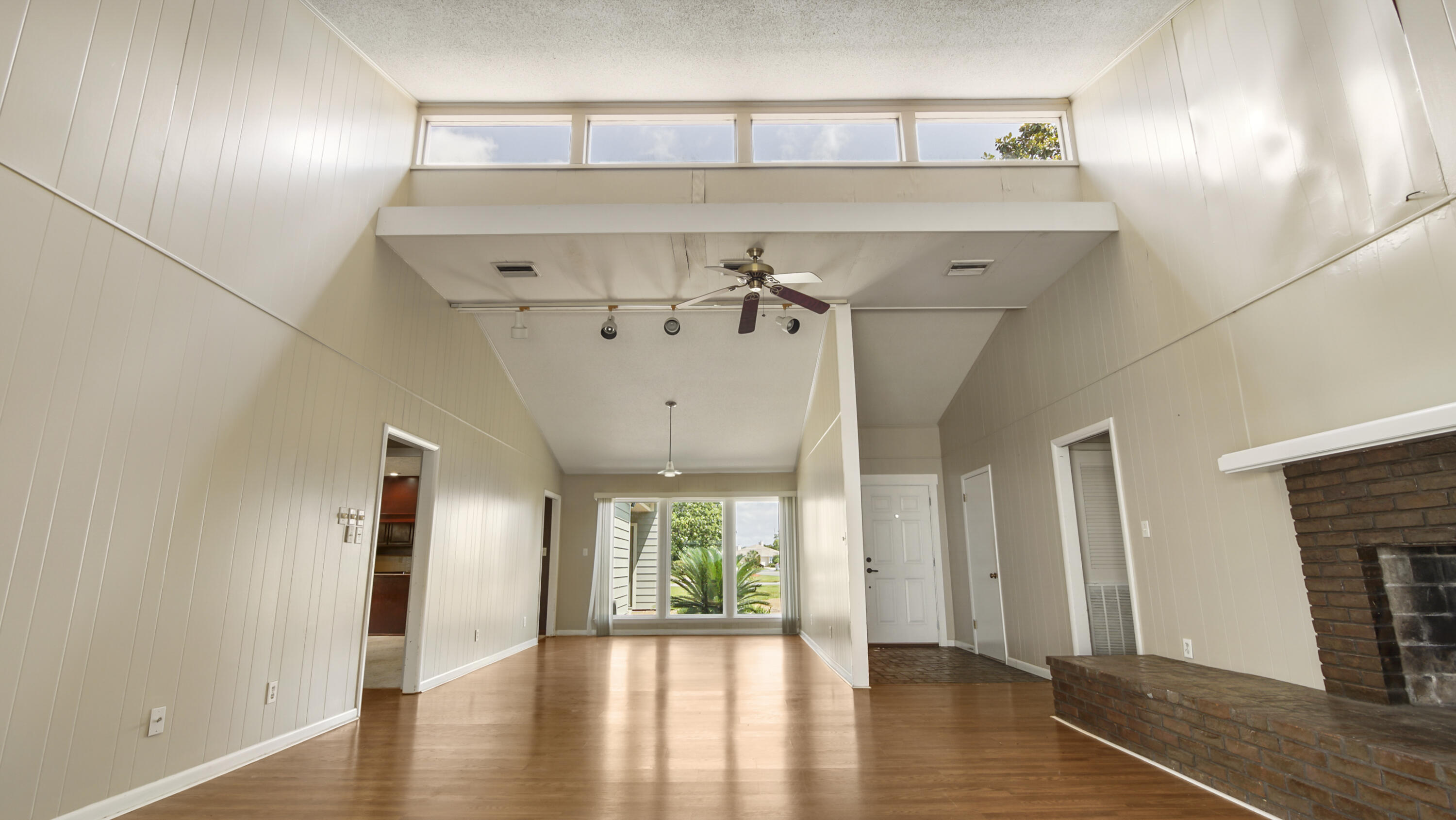 206 Marlin Circle