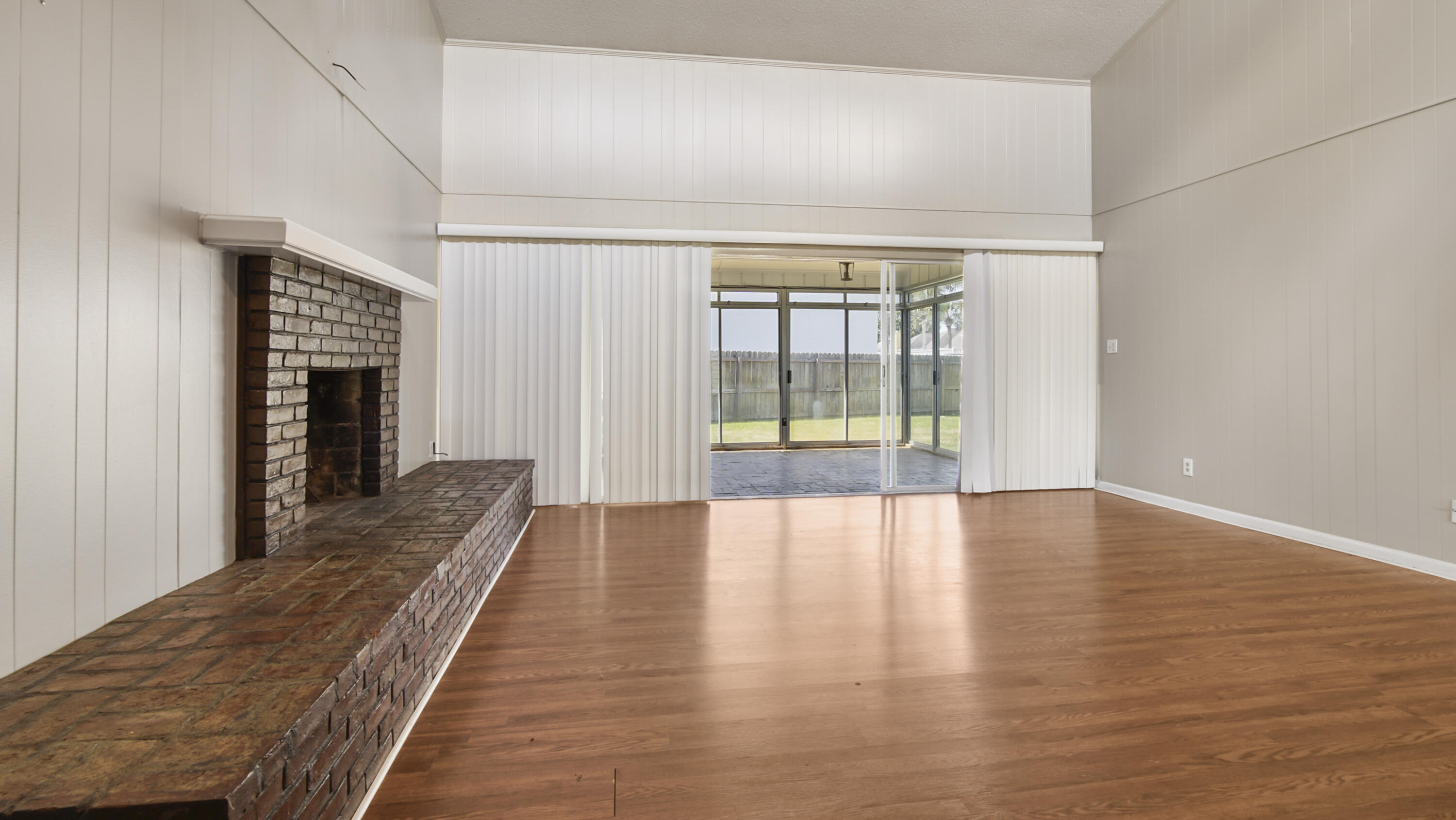 206 Marlin Circle