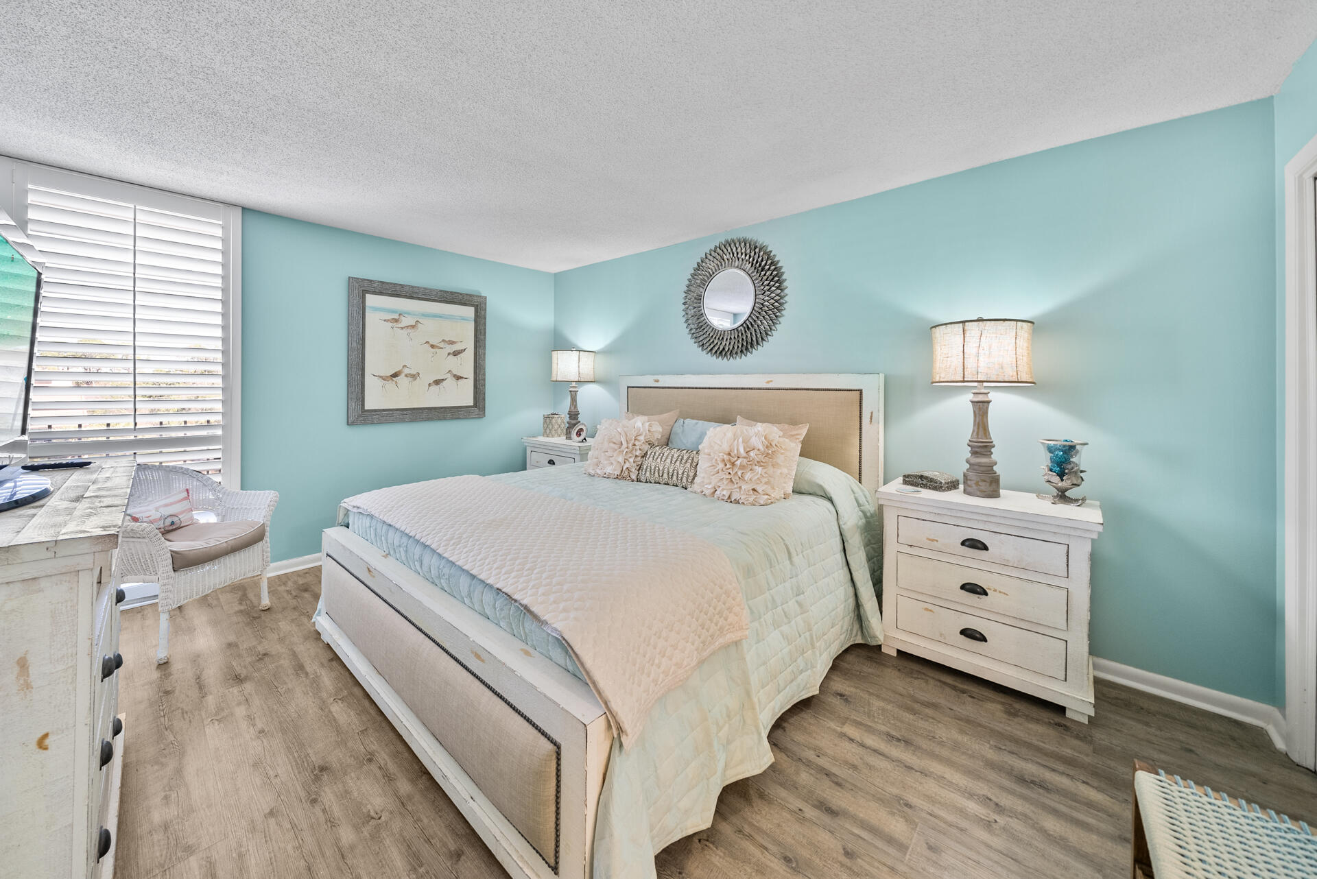11757 Front Beach Road W506