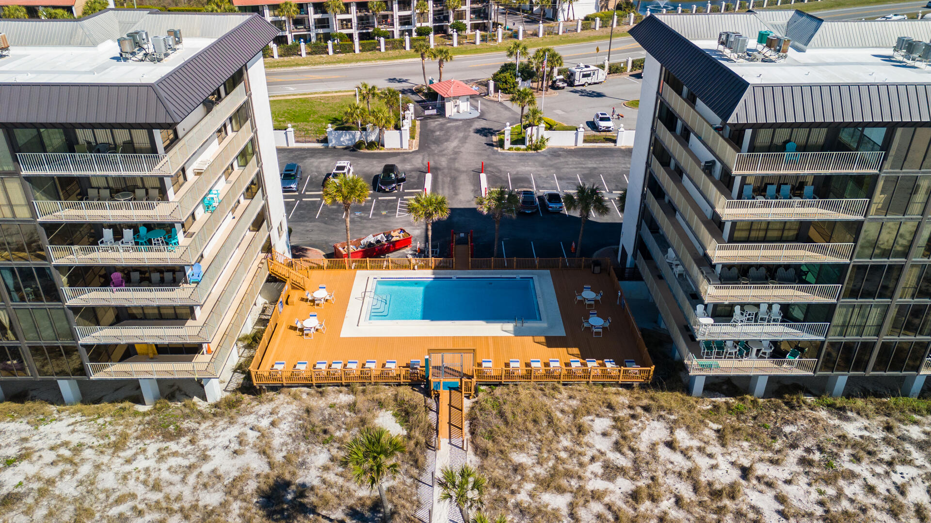 11757 Front Beach Road W506