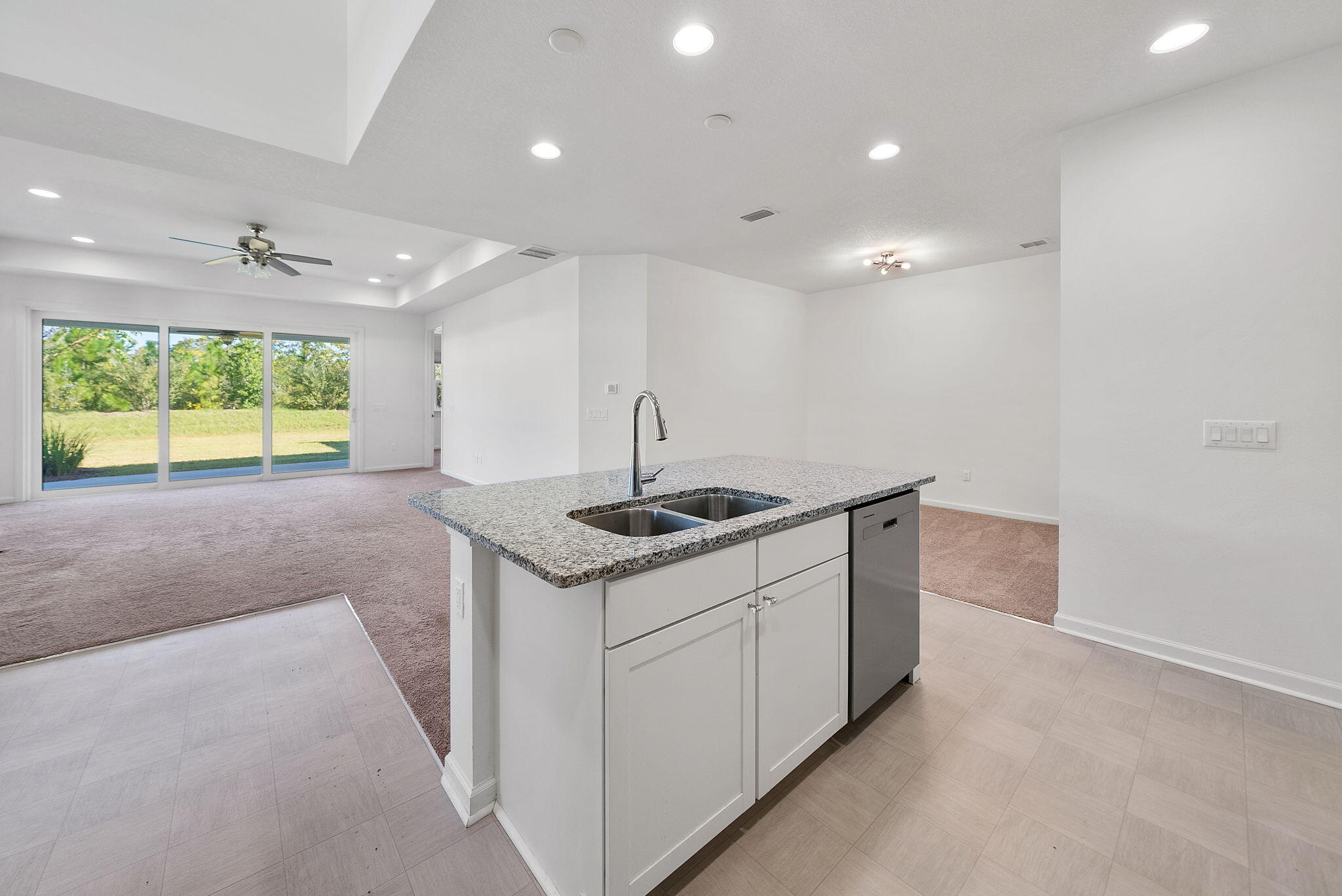 8404 Dockside Place