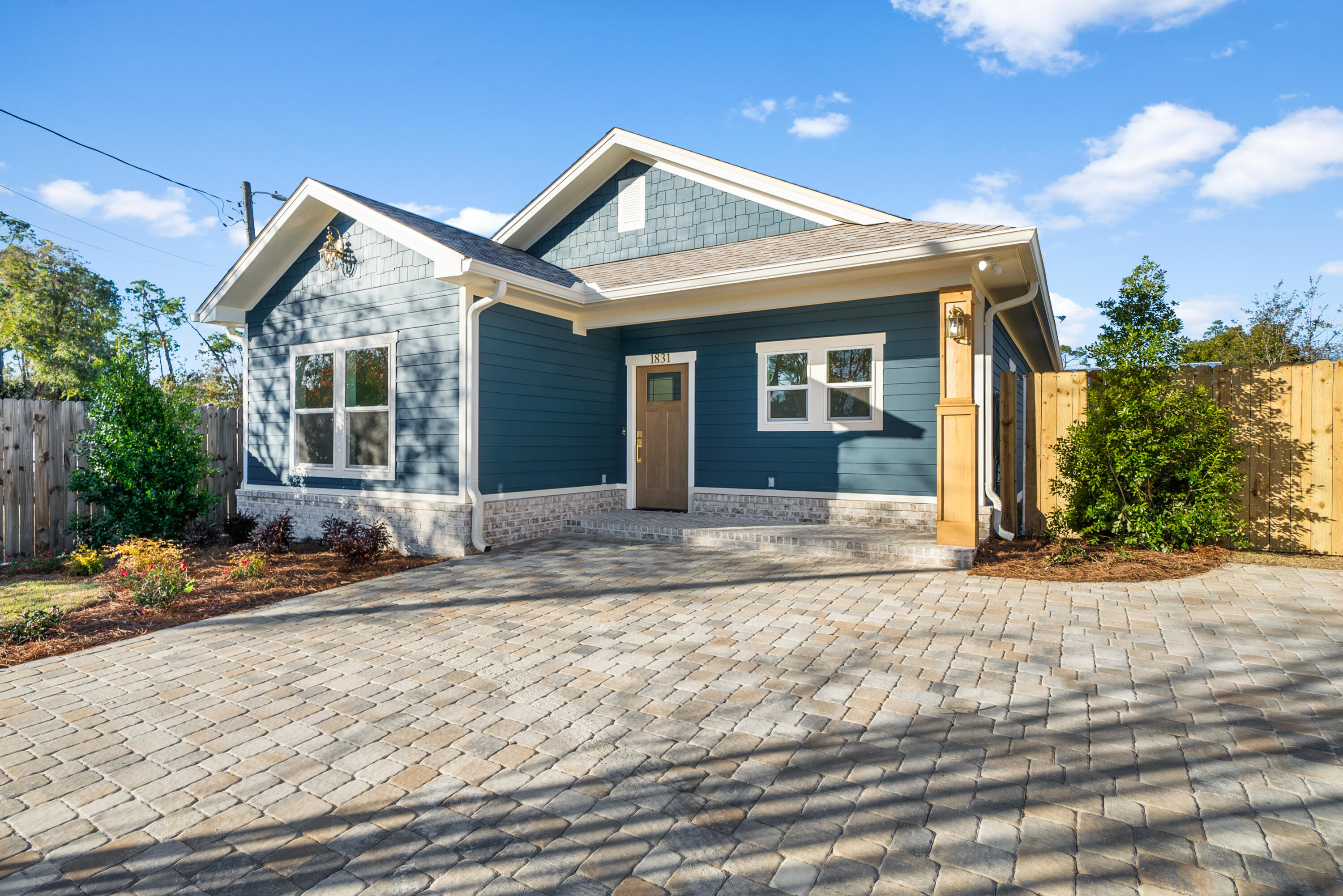 1831 McKenzie Road
