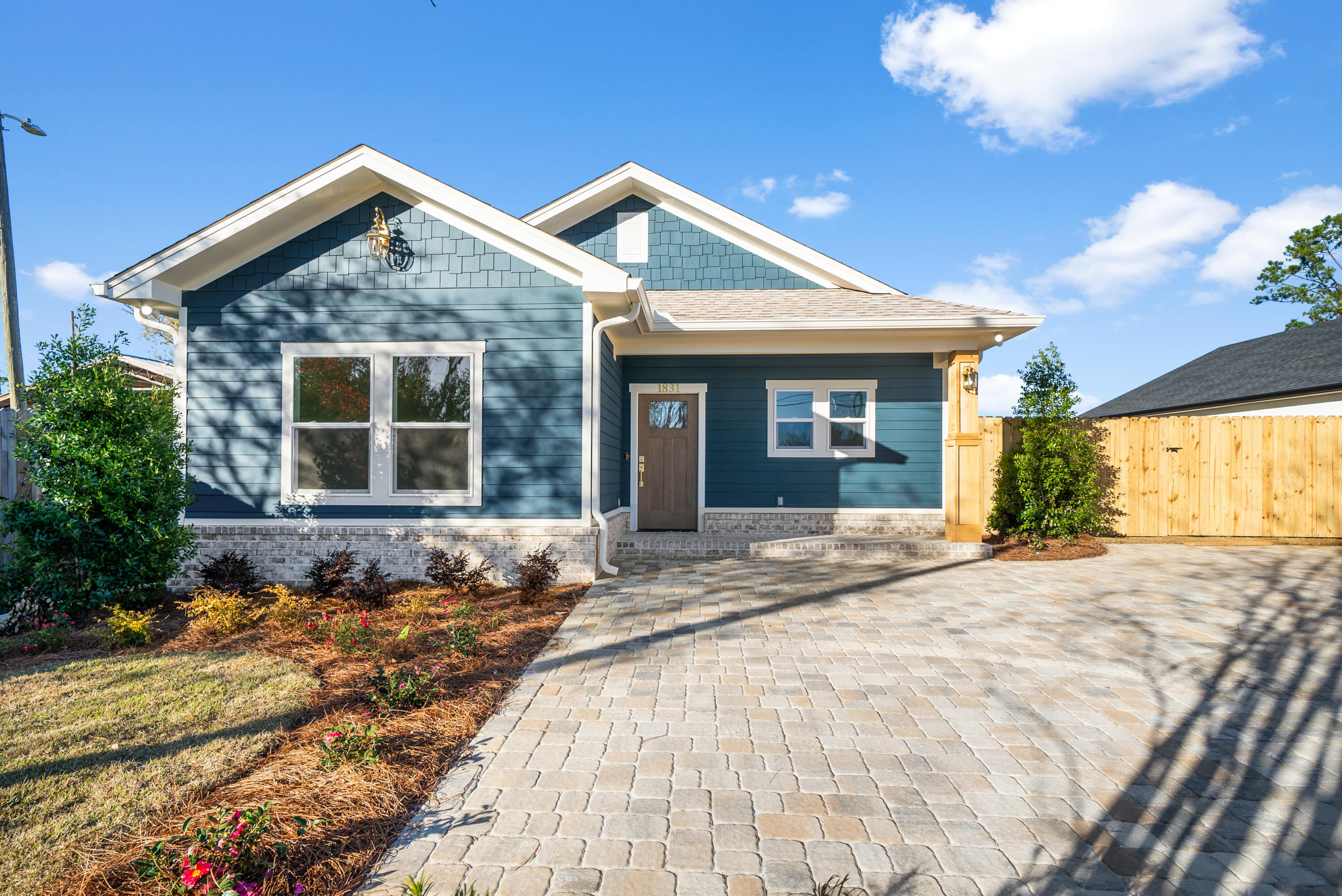 1831 McKenzie Road