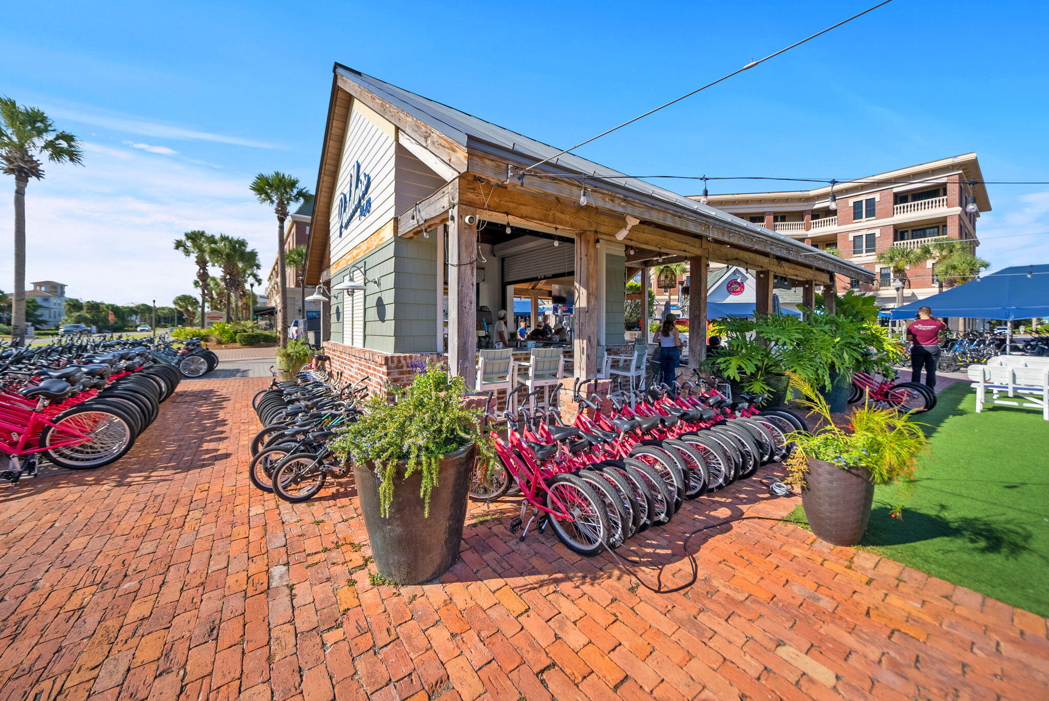 10140 E County Highway 30A 2