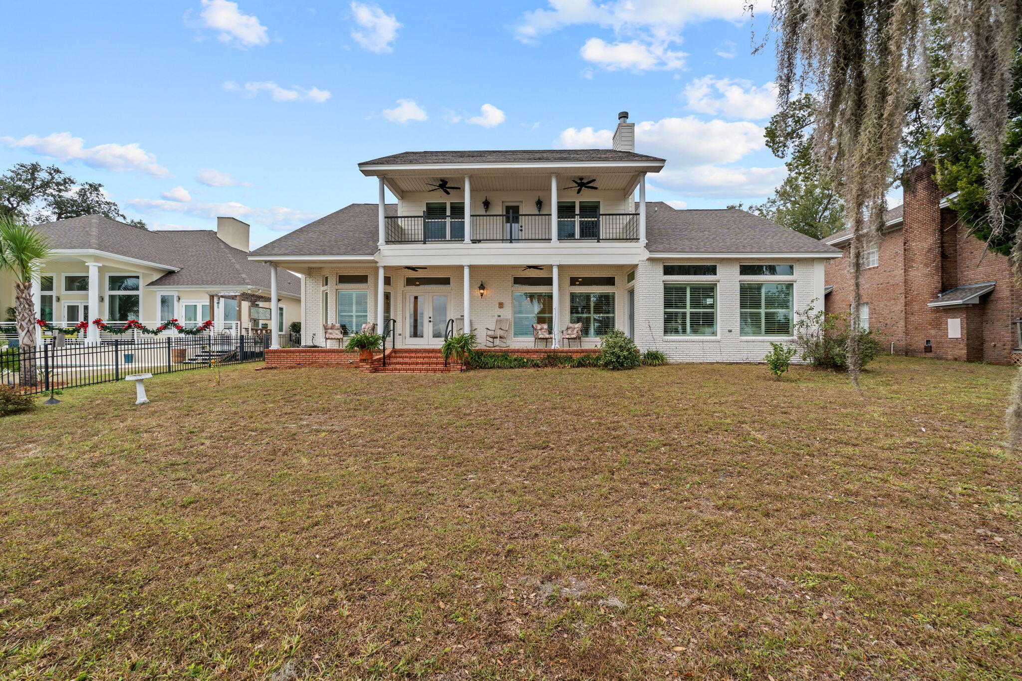101 Harbour Pointe Drive