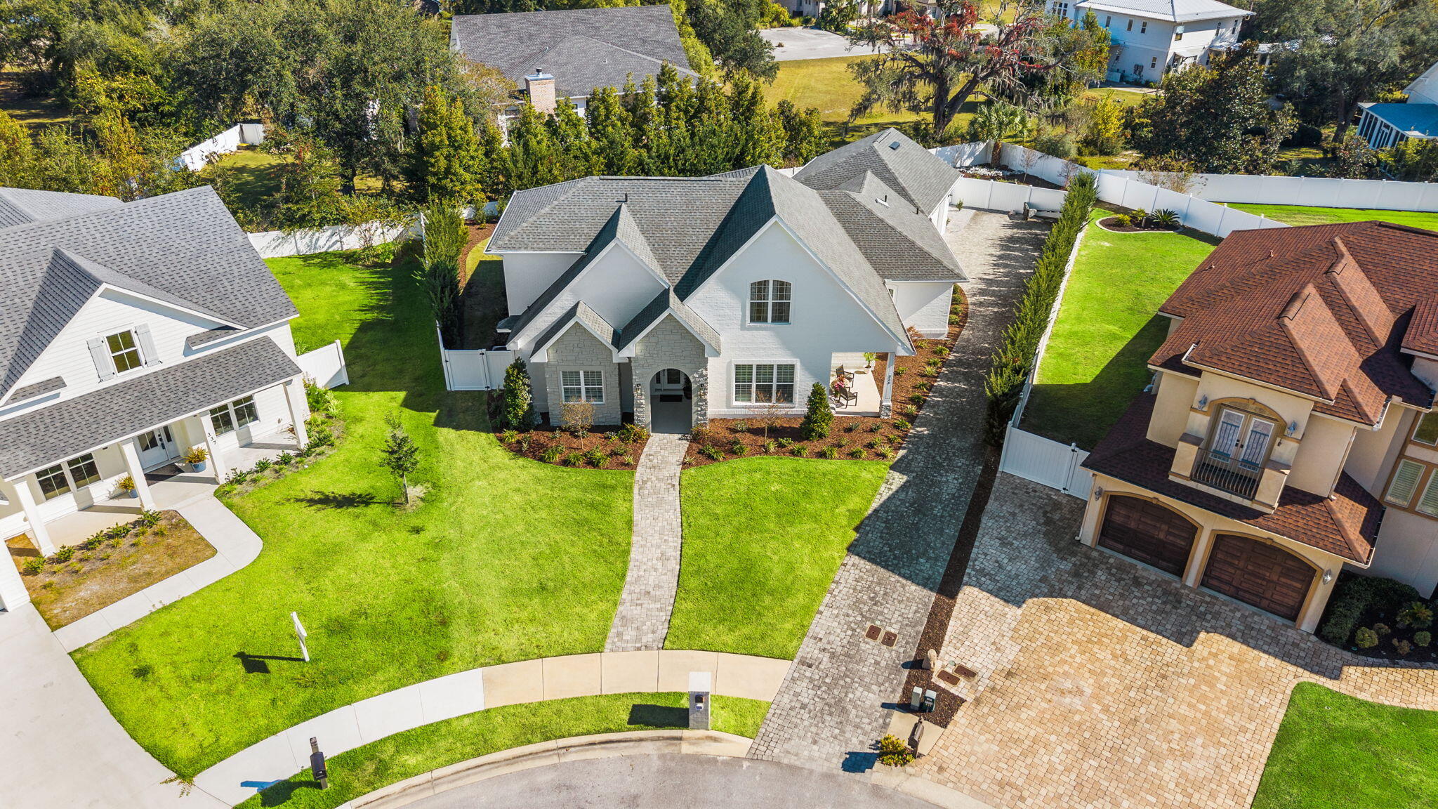 336 Watson Bayou Circle