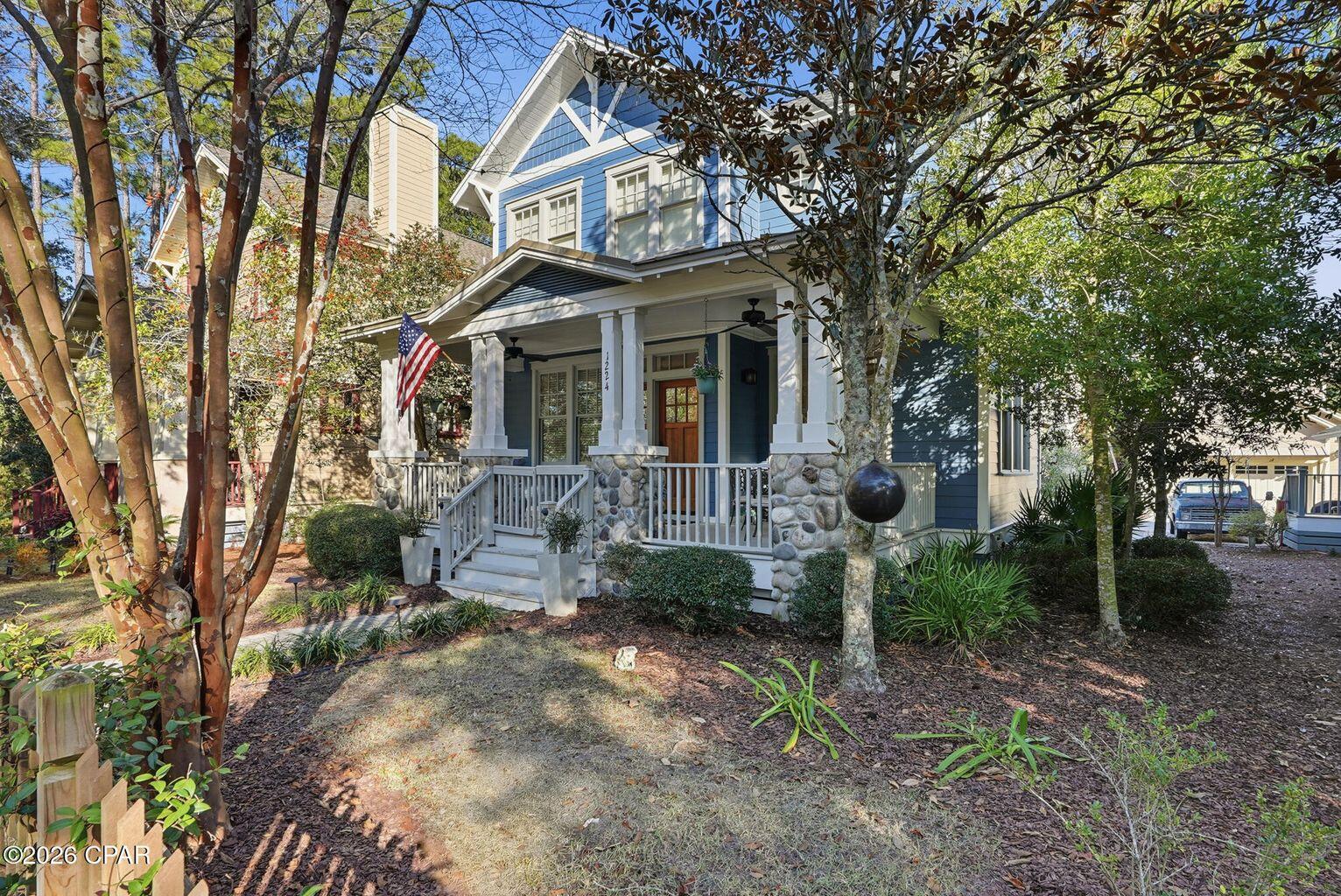 1224 W Lakewalk Circle