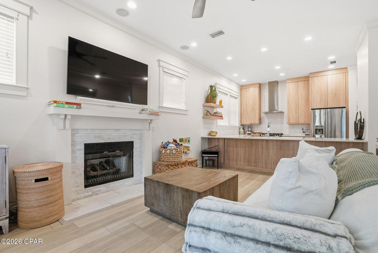 1224 W Lakewalk Circle