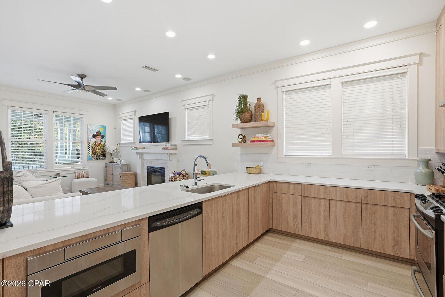 1224 W Lakewalk Circle