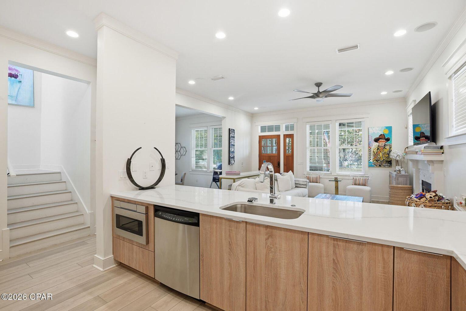 1224 W Lakewalk Circle
