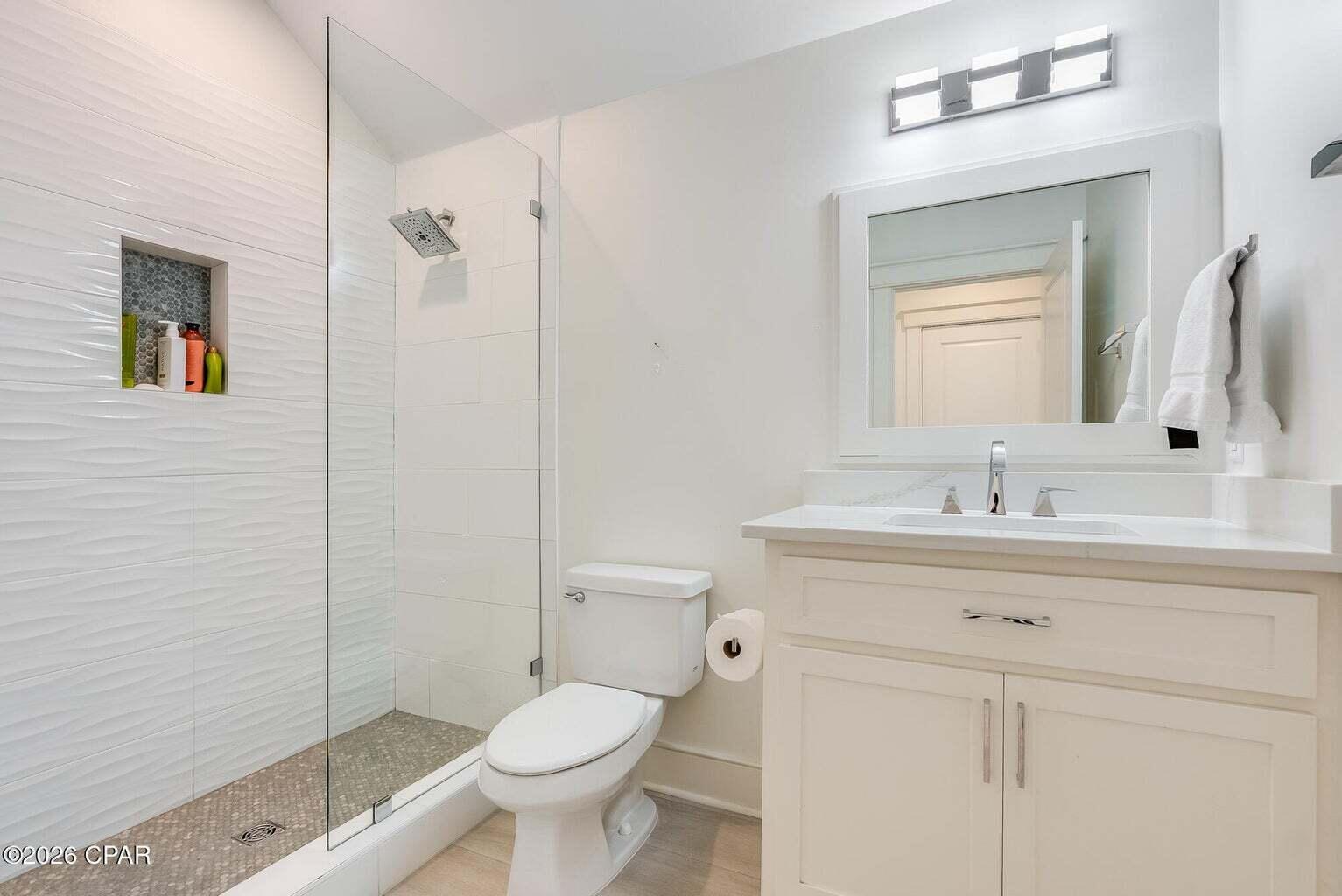 1224 W Lakewalk Circle