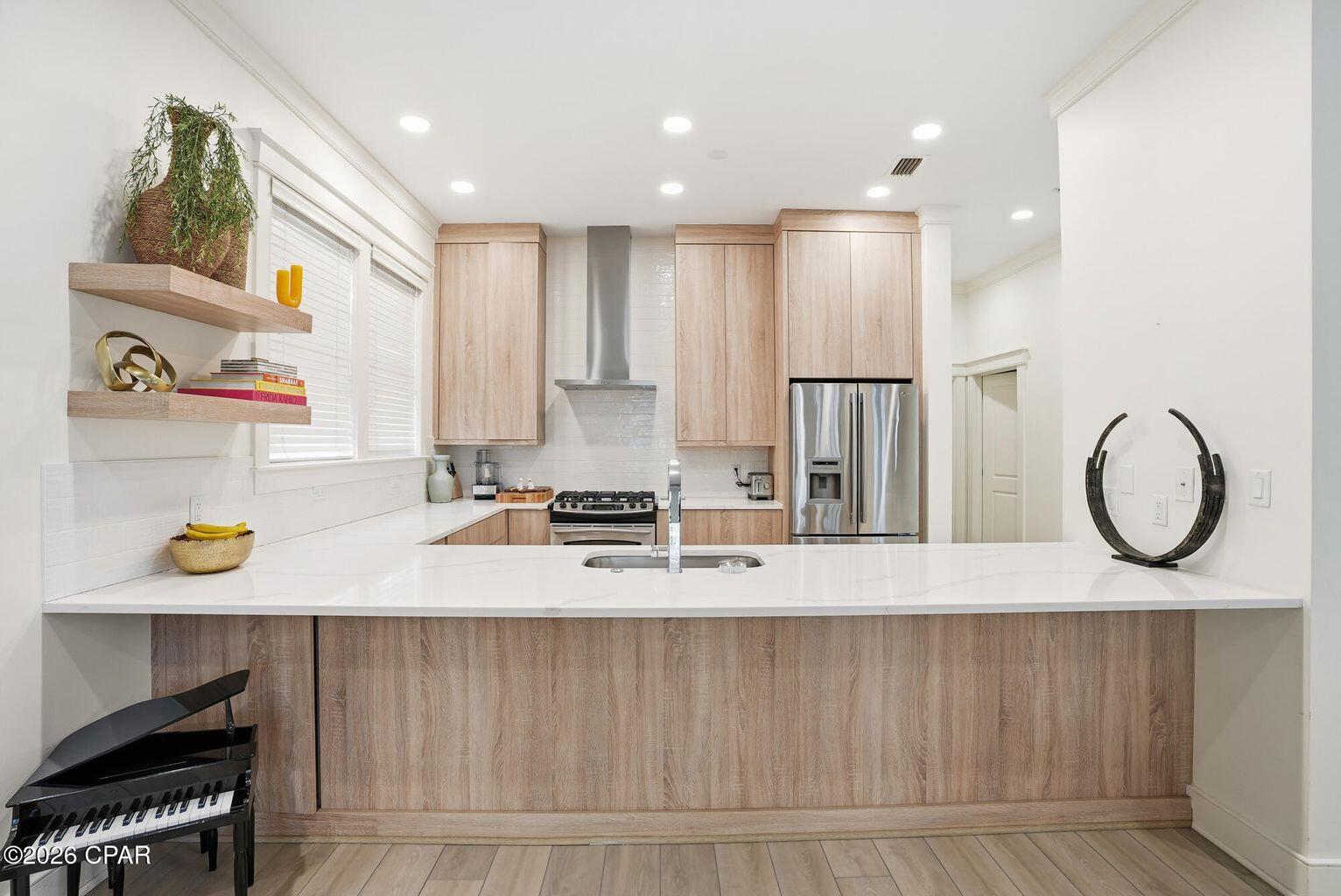 1224 W Lakewalk Circle