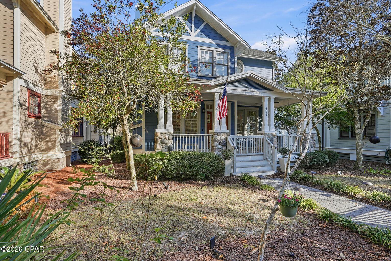 1224 W Lakewalk Circle