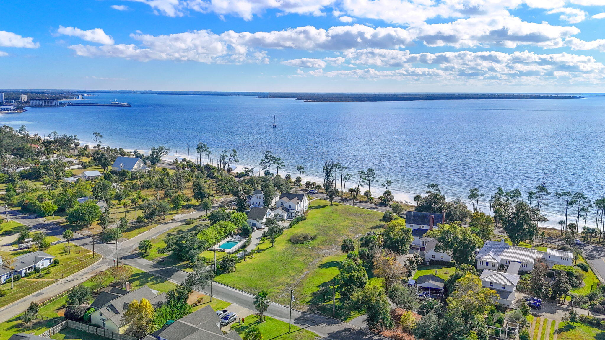 1108 W Beach Drive