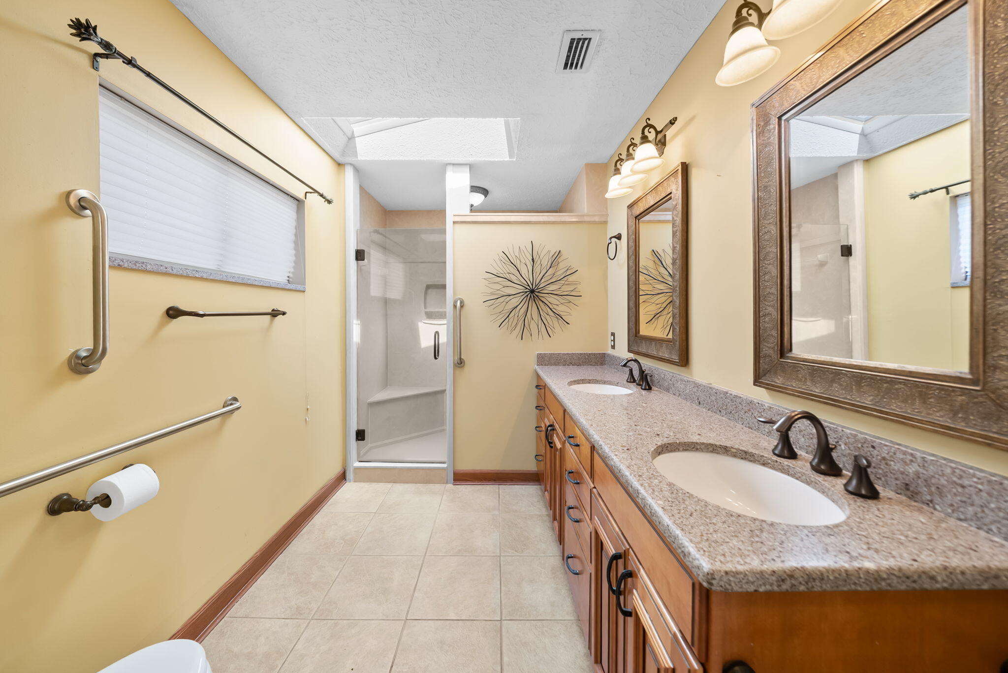 2661 Island View Drive