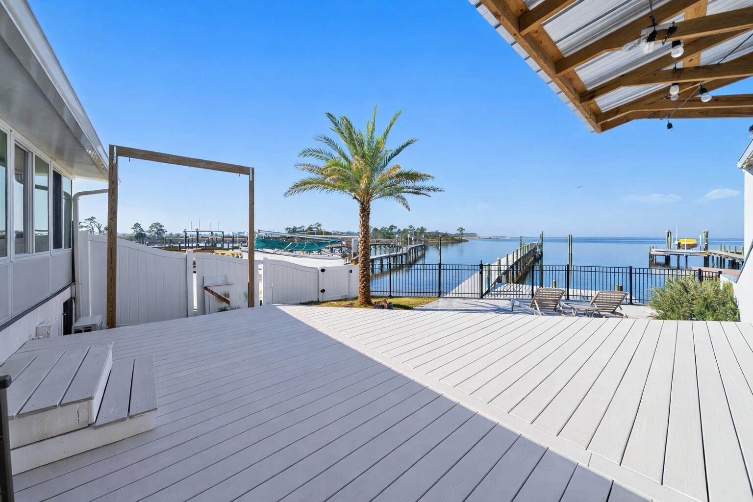 1251 Capri Drive
