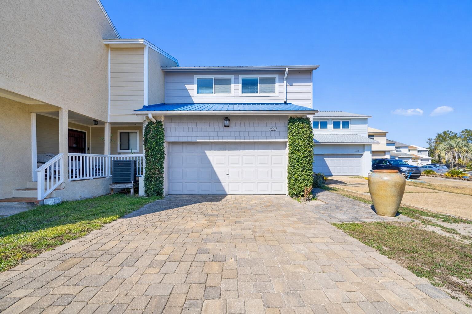 1251 Capri Drive
