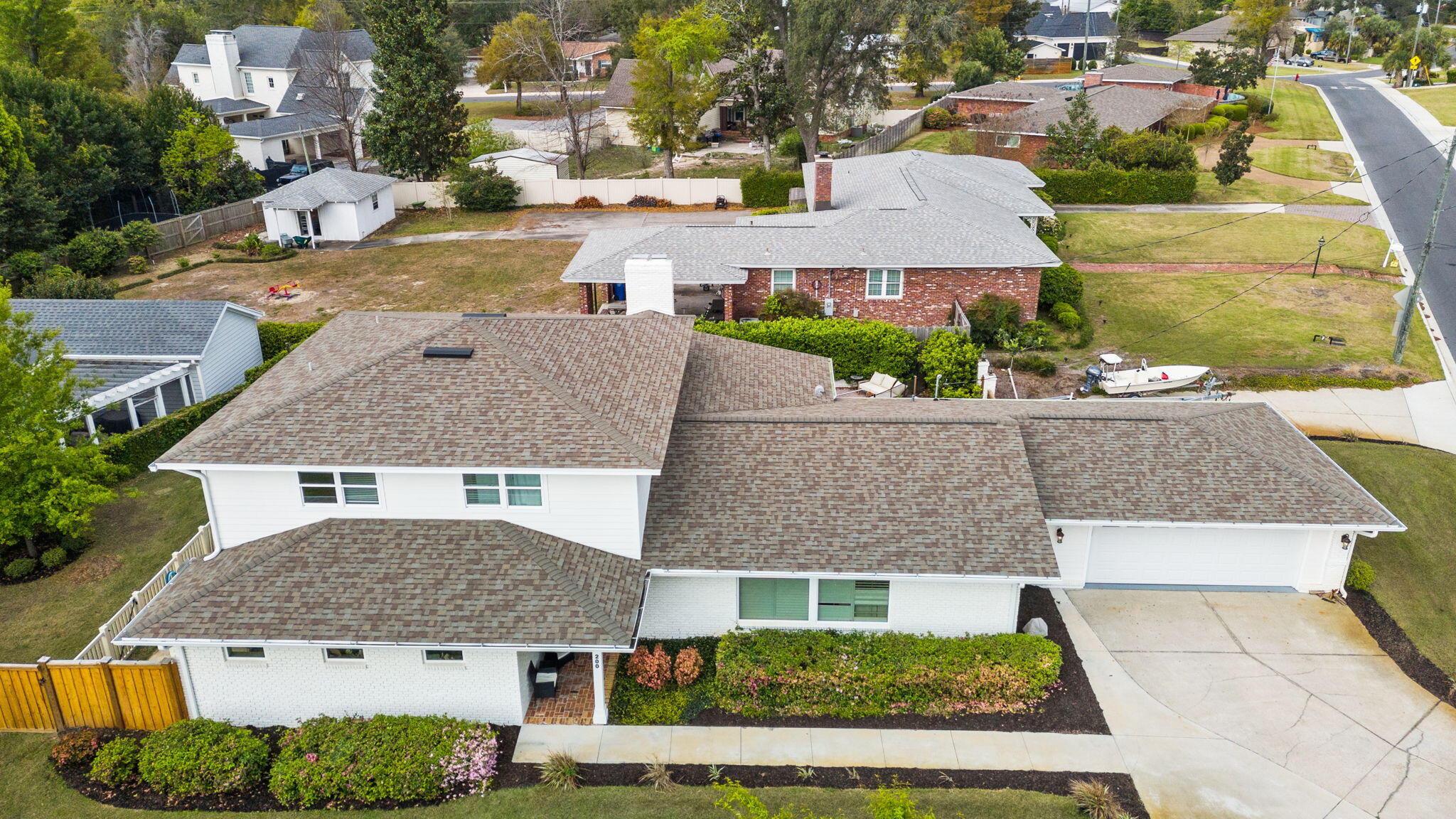200 Hollis Avenue