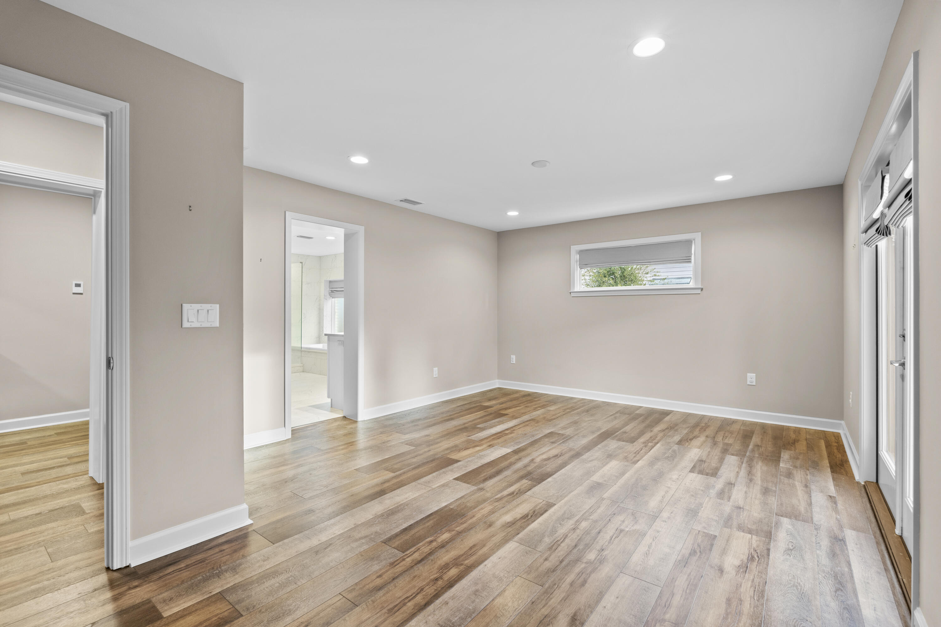 200 Hollis Avenue