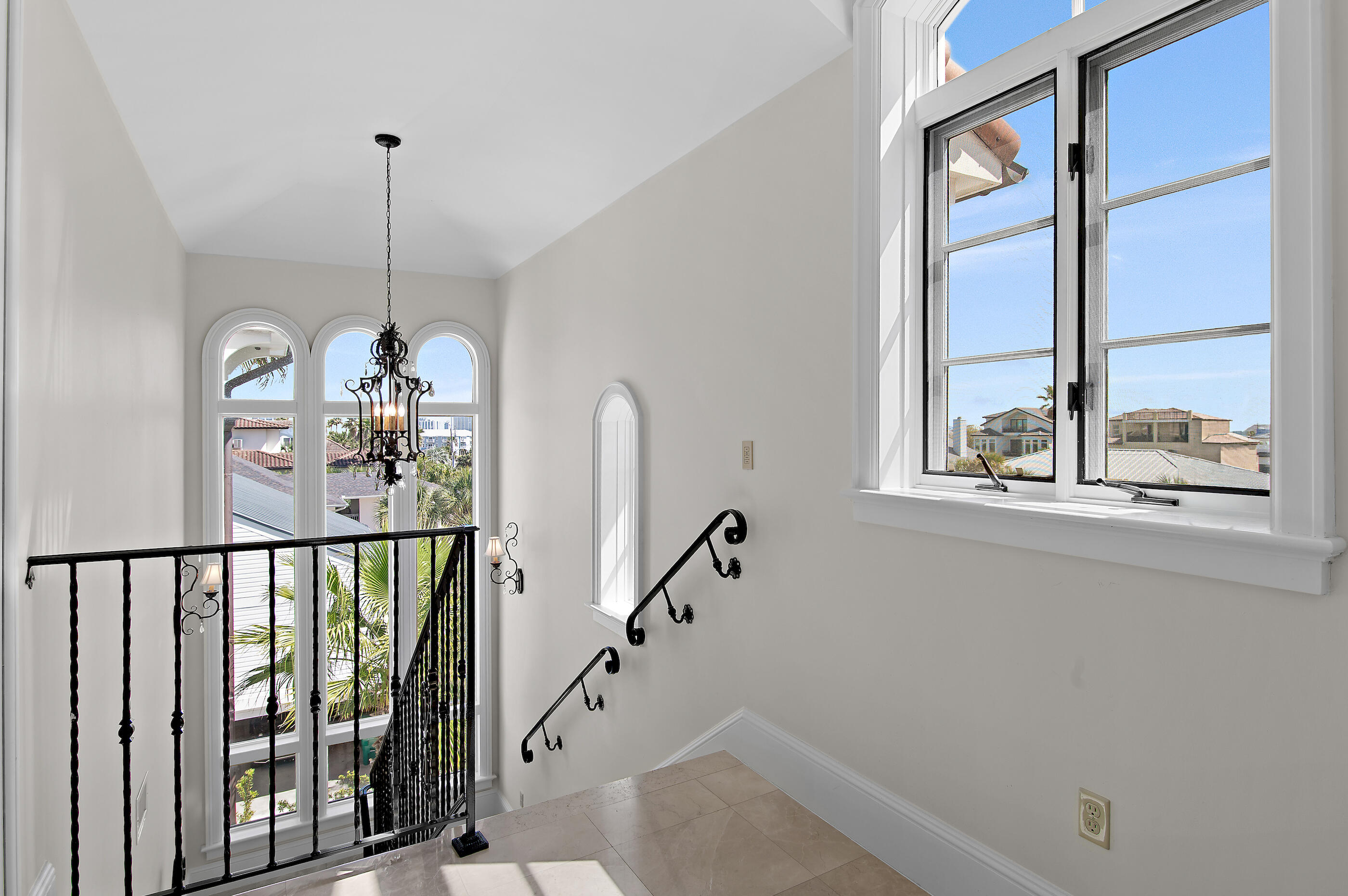 609 Lagoon Drive