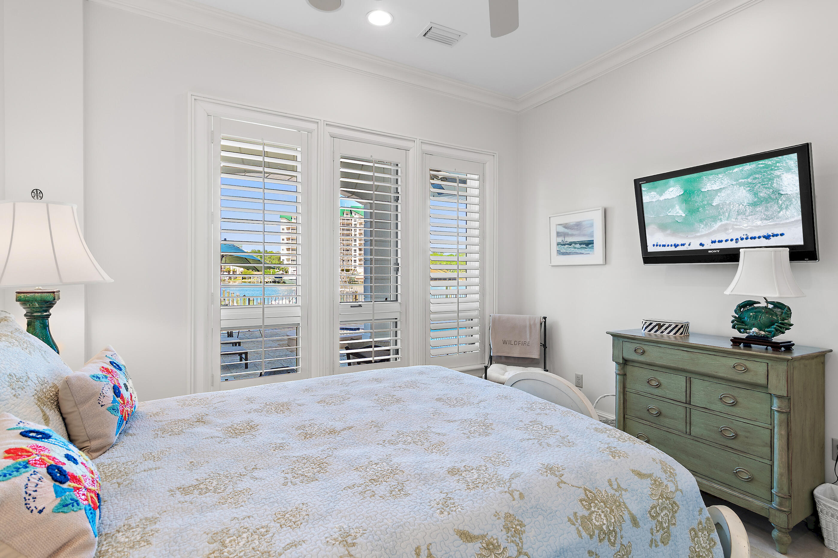 609 Lagoon Drive