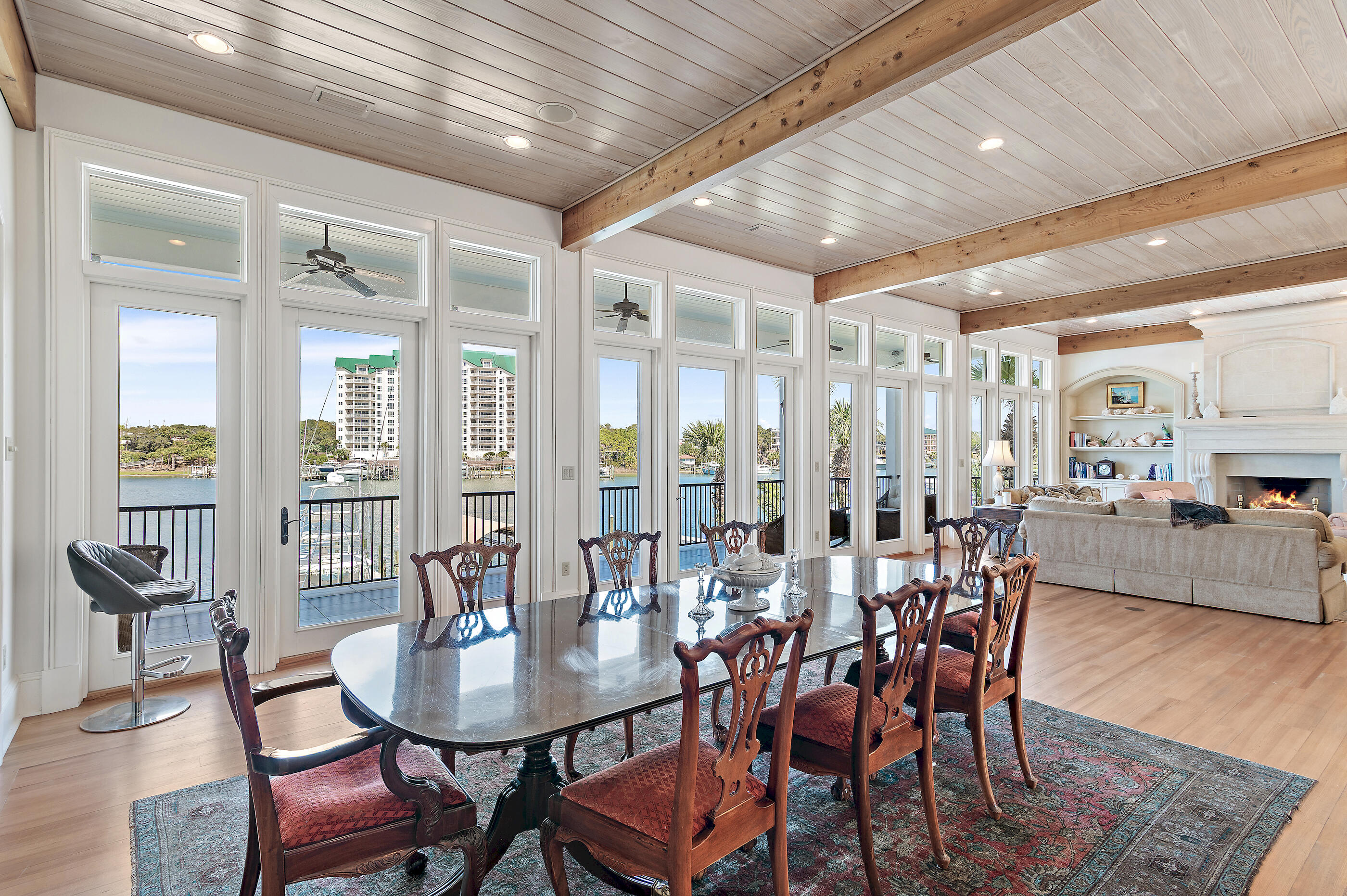 609 Lagoon Drive