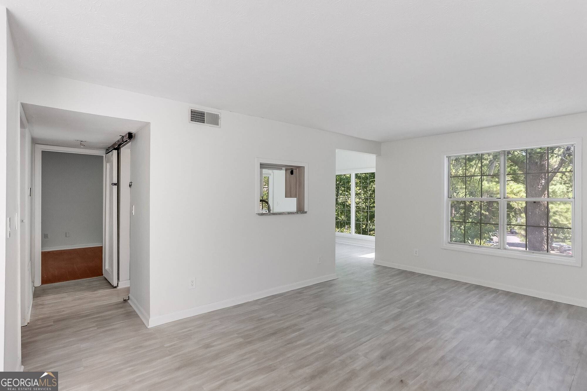 1008 Glenleaf Drive