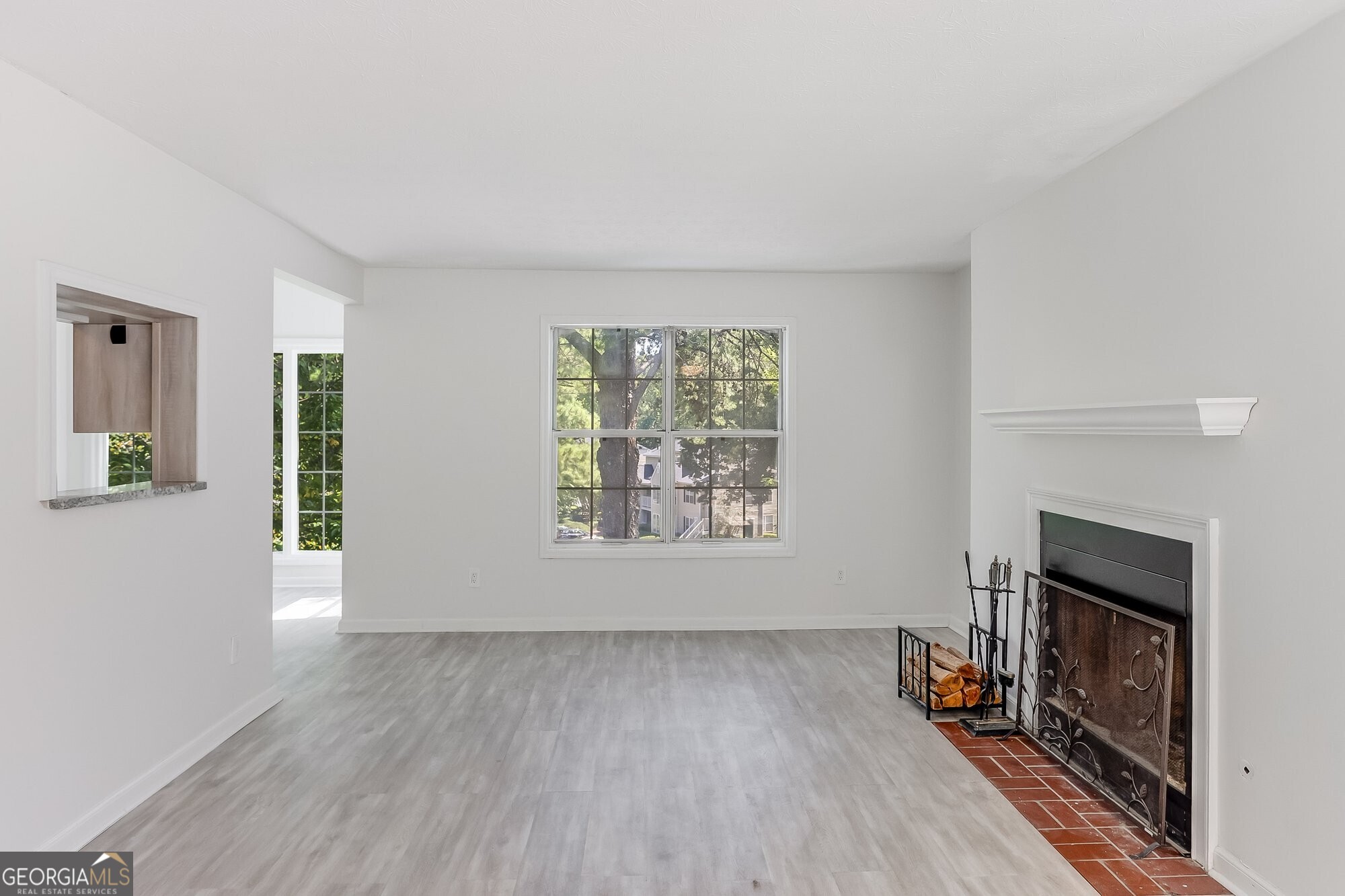 1008 Glenleaf Drive