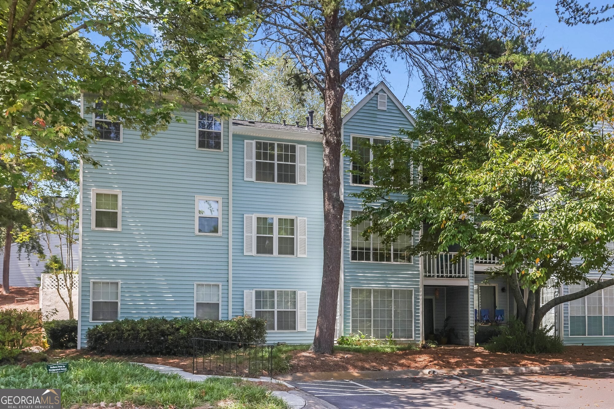 1008 Glenleaf Drive