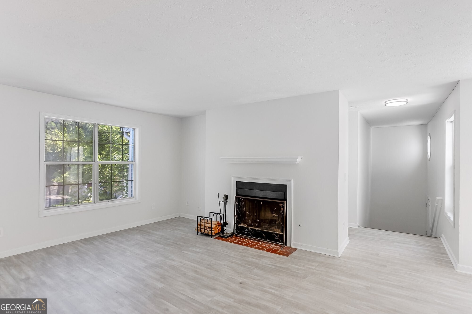 1008 Glenleaf Drive