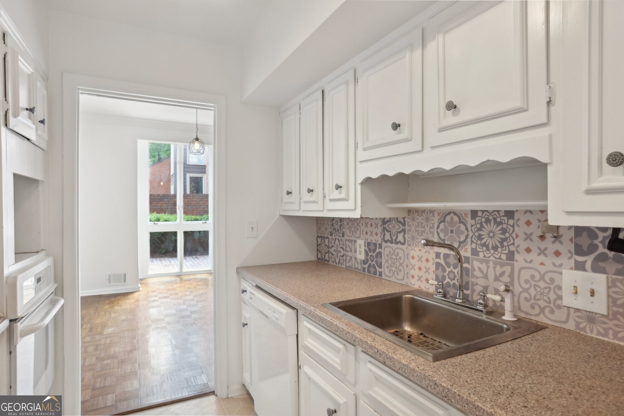 49 Willow Glen