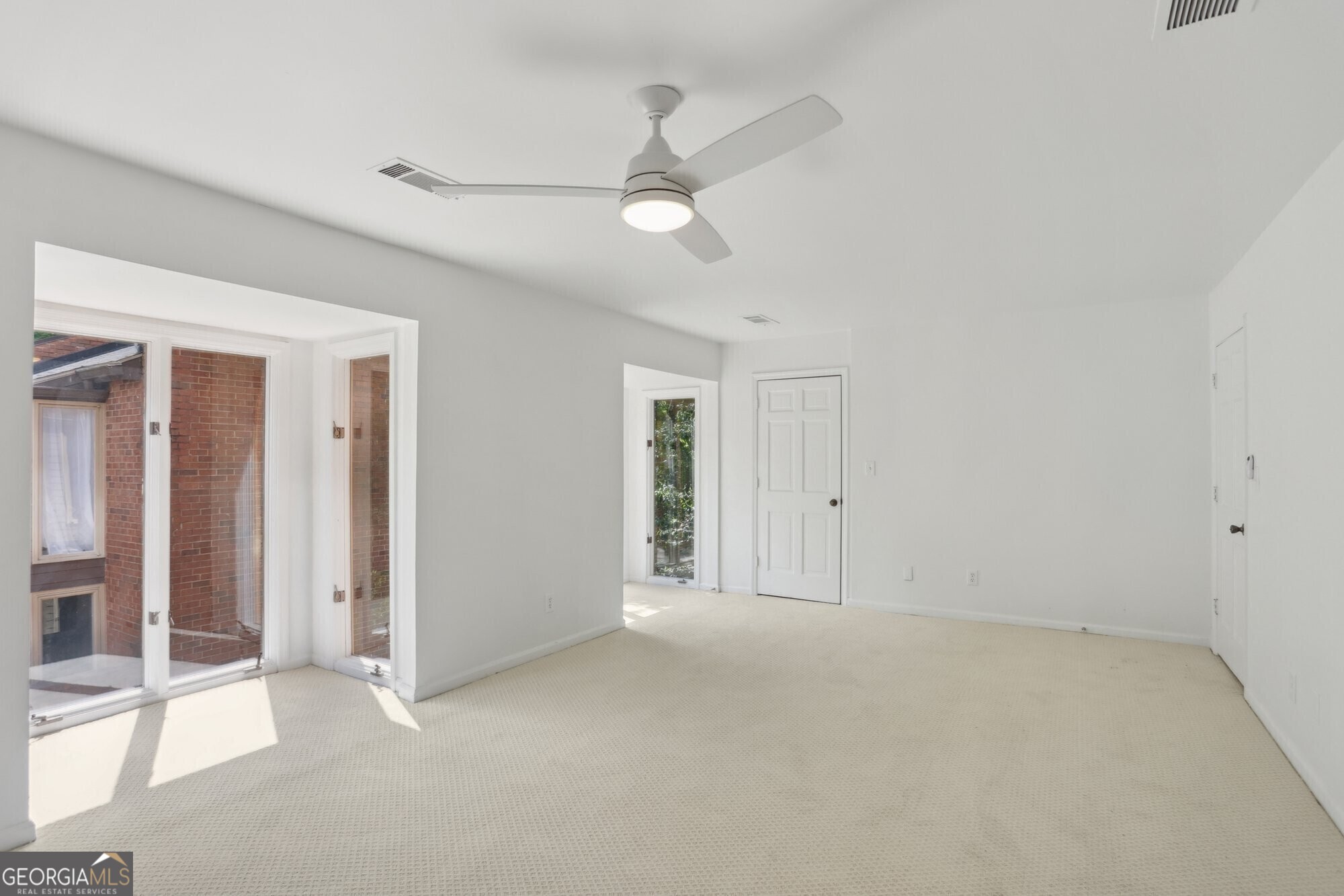 49 Willow Glen