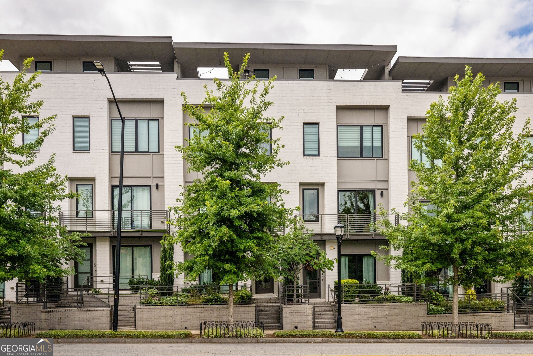 550 N Highland Avenue NE # 4