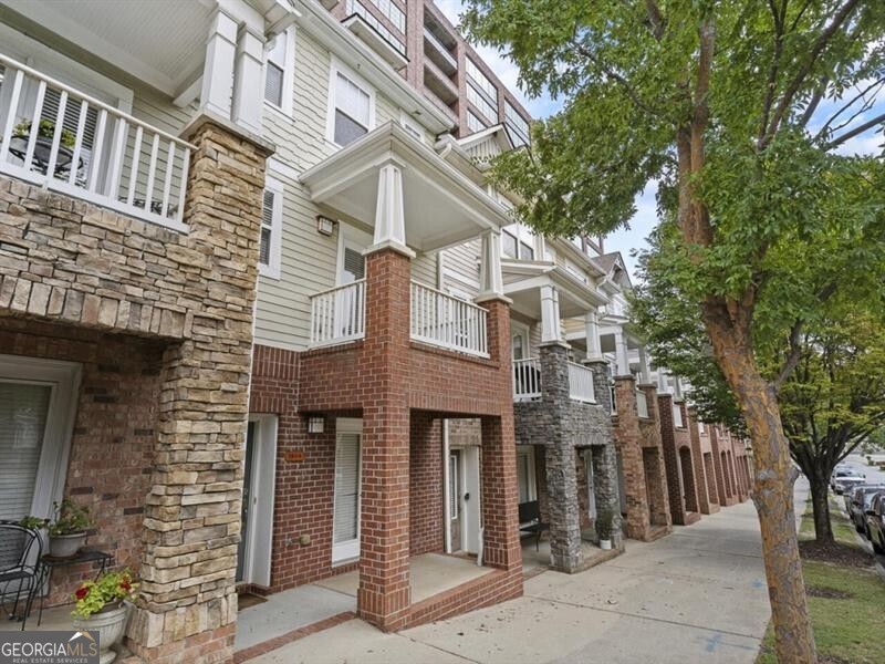 205 16th Street NW # 6