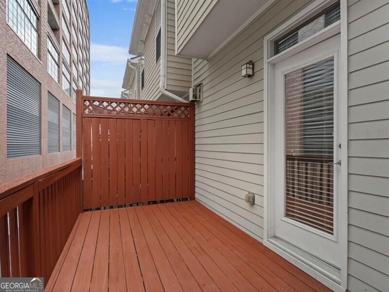 205 16th Street NW # 6