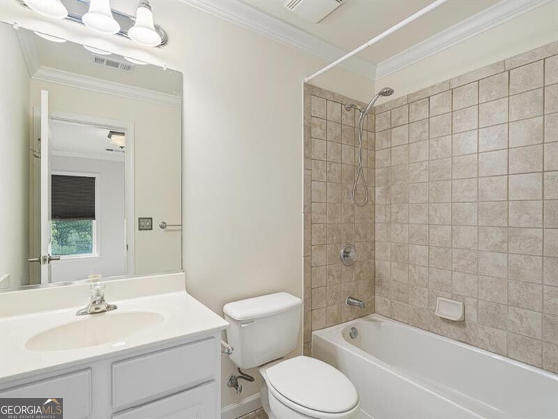 205 16th Street NW # 6