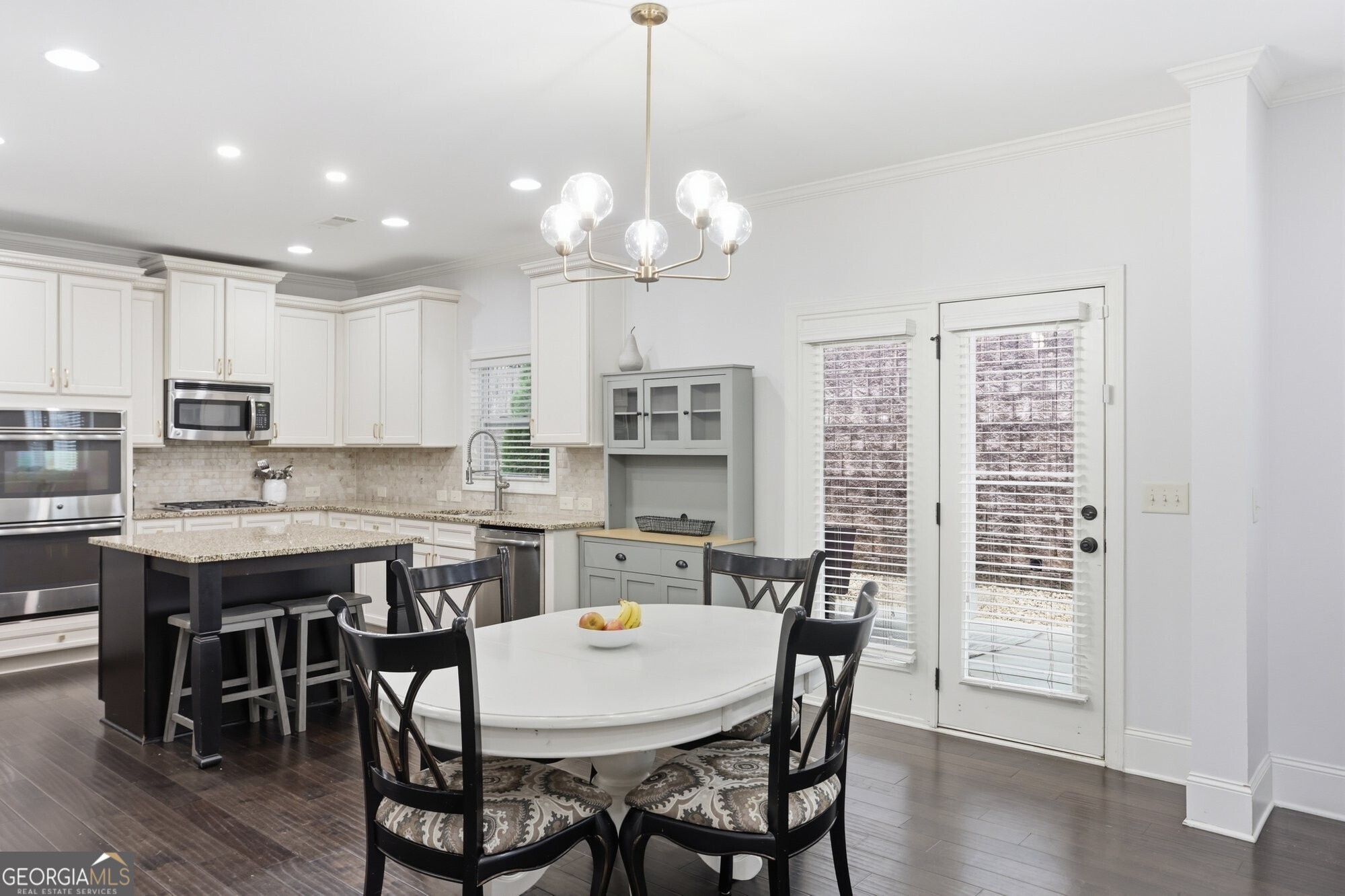 1130 Mosspointe Drive