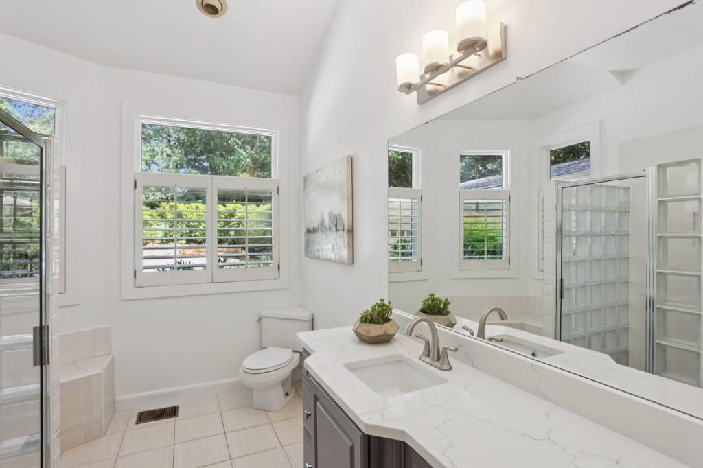 572 Hillside Drive