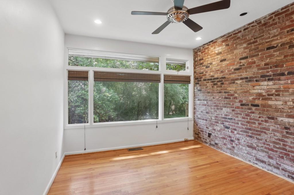 572 Hillside Drive