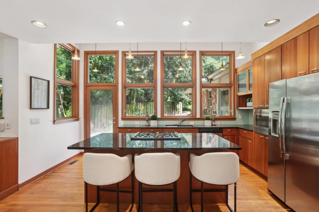 572 Hillside Drive