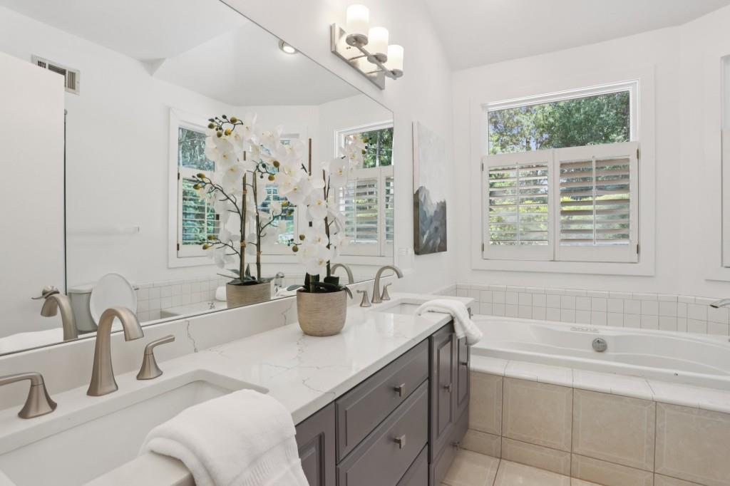 572 Hillside Drive