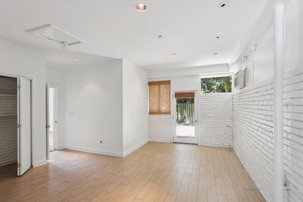 572 Hillside Drive