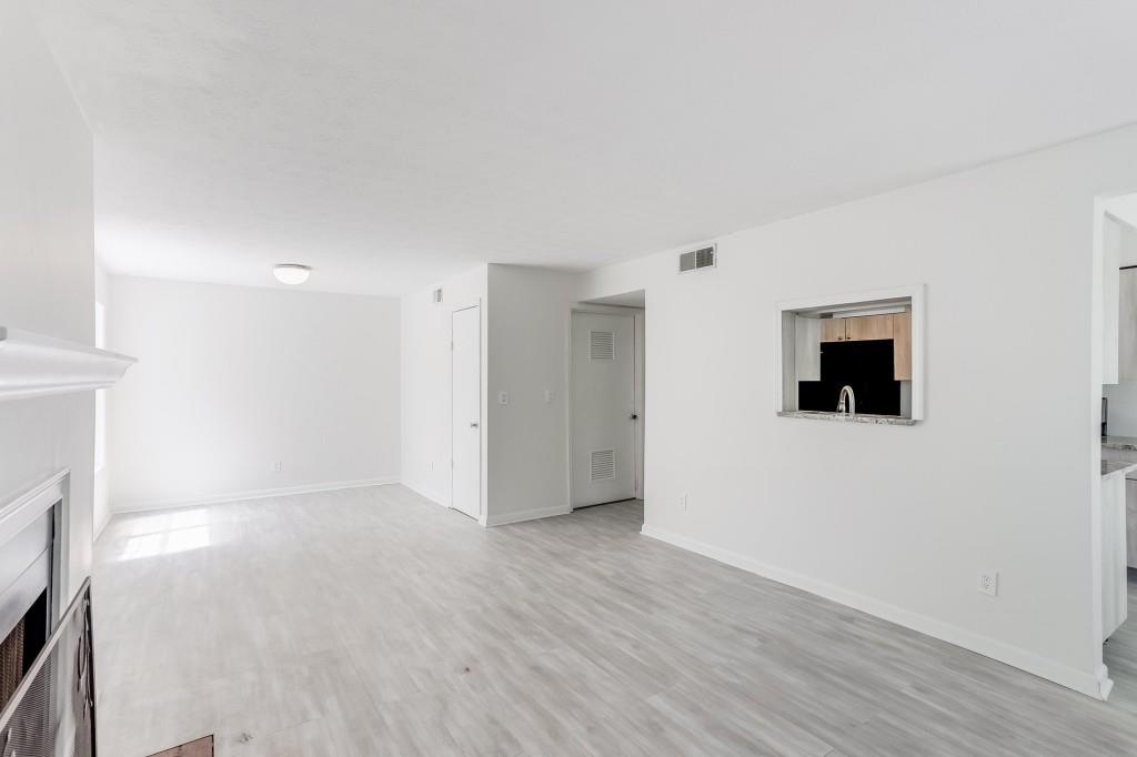 1008 Glenleaf Drive